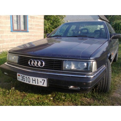 Гладкие стекла для фар Audi 200